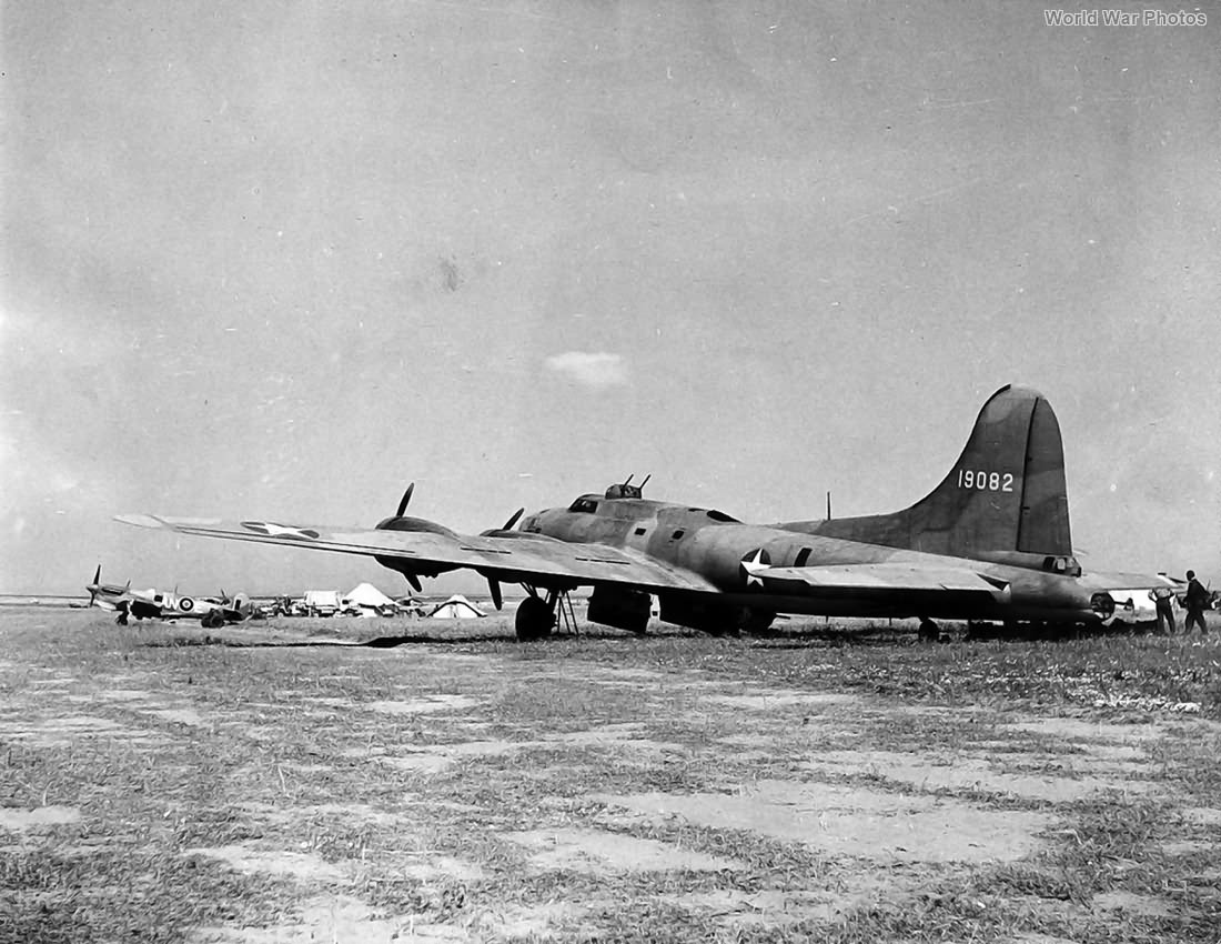 B-17 41-9082 gifted to Montgomery by Eisenhower