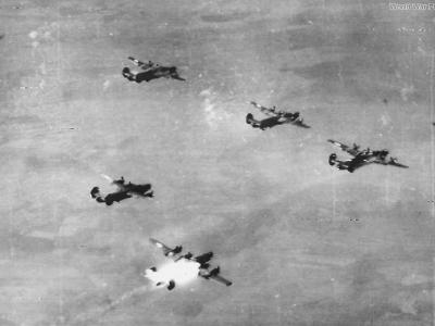 15th AF, 55th BW B-24 Explodes over Oil Refinery at Blechhammer 7 August 1944