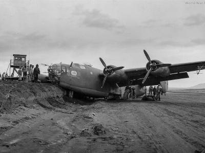 B-24D 41-11911 of 28th Composite Group Cold Bay 12 October 1942 2