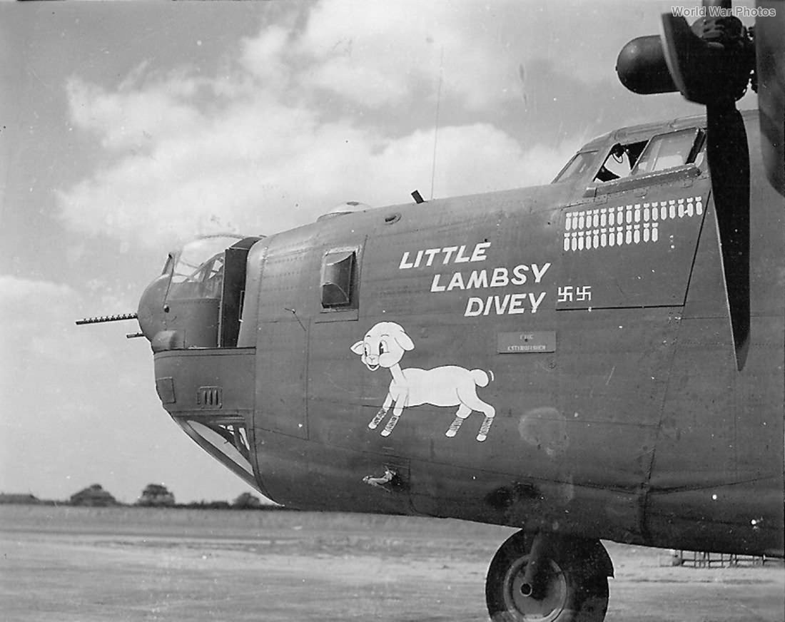 B-24J 42-100407 LITTLE LAMBSY DIVEY