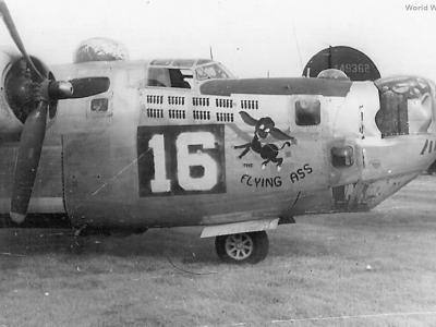 B-24L 44-49647 #16 „The Flying Ass”