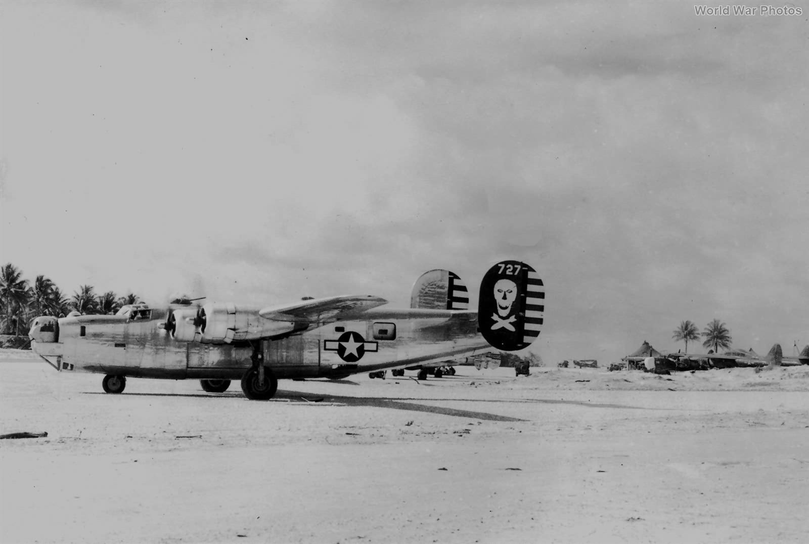 B-24 727 of the 90th BG in the Philippines 1945