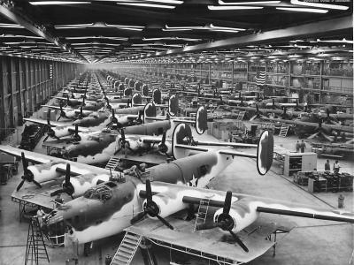 Liberators ASW in the Consolidated-Vultee Plant in Fort Worth 1943