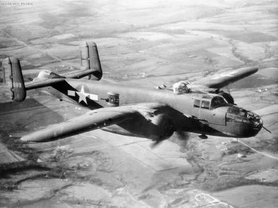 North American B-25J-1 43-3889