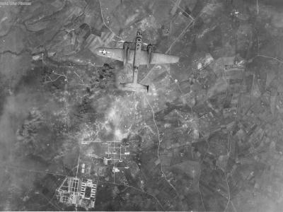 B-25 bombing airfield Viterbo 1944