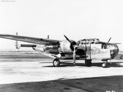 Prototype bomber North American NA-40 3