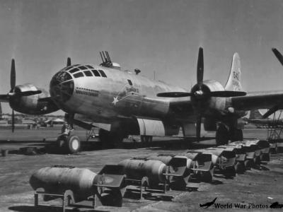 B-29 42-24542 Lady Hamilton II 468th BG