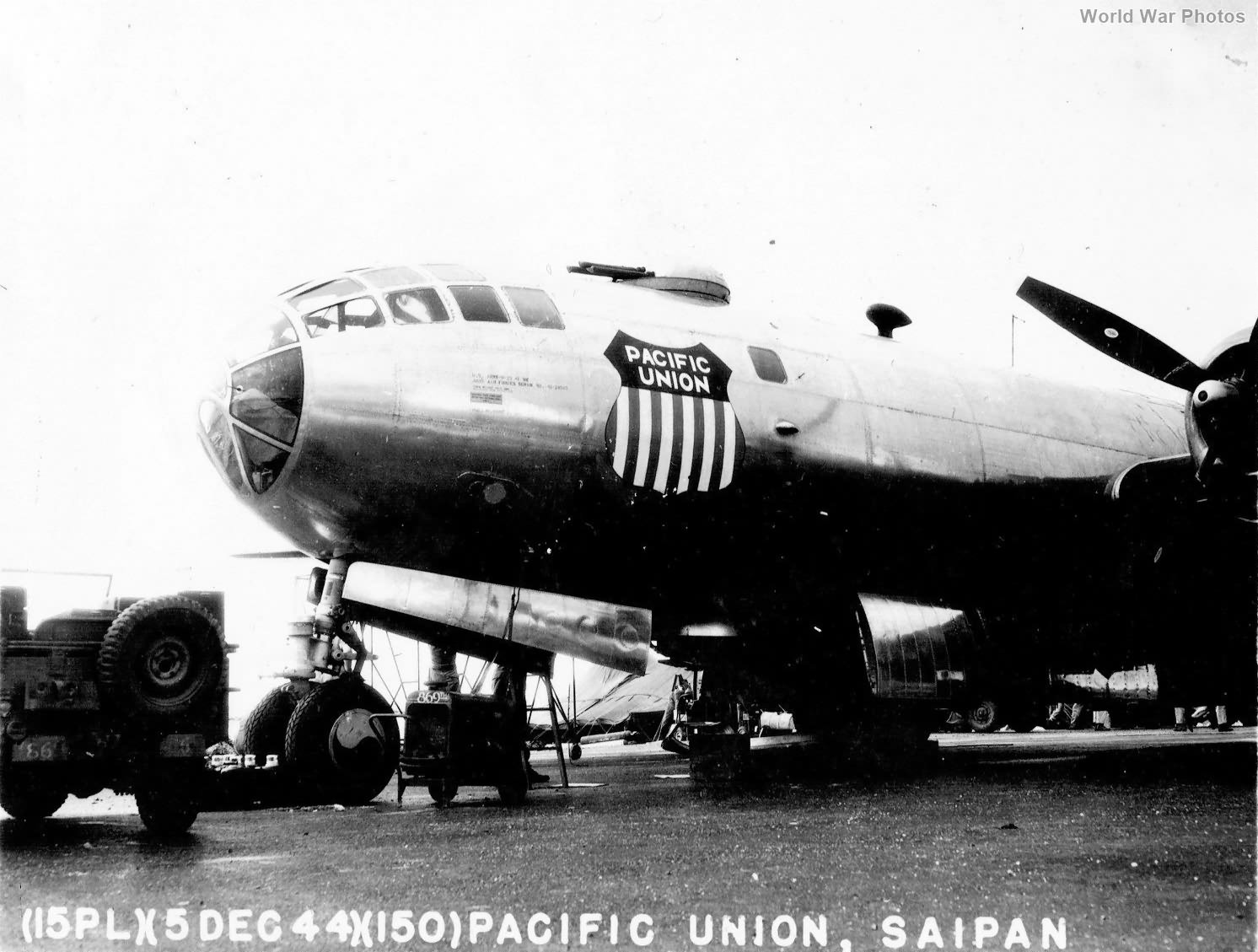 B-29_42-24595_497BG_869BS_Pacific_Union_