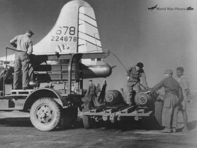 B-29 42-24678 Kickapoo Lou 468th BG
