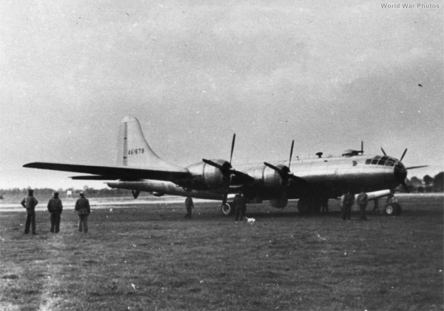 B-29 44-61679 of the 6th BG 2
