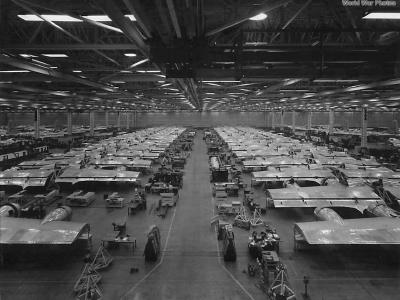 B-29 wings on assembly line at Renton Plant