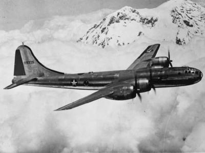 XB-29 41-18335 3rd prototype 1942