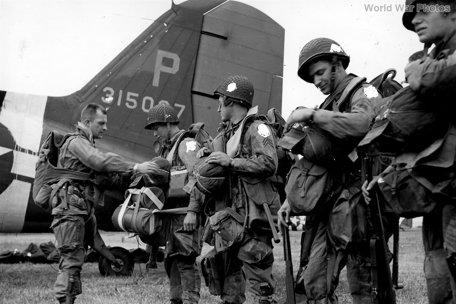 101st Airborne Division Paratroops