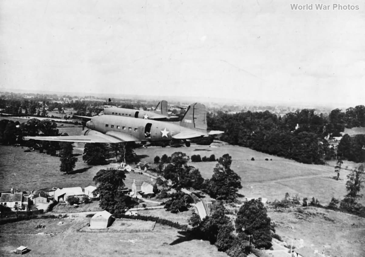 64th TCG C47s Low Level Drop of 506th US Paratroops over England
