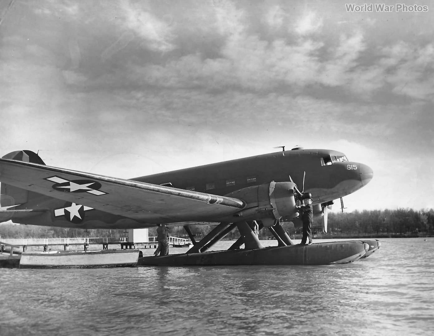 XC-47C Lake Worth 1944