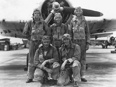 Pilots at NAS Sanford in front of an FM Wildcat 10 September 1944