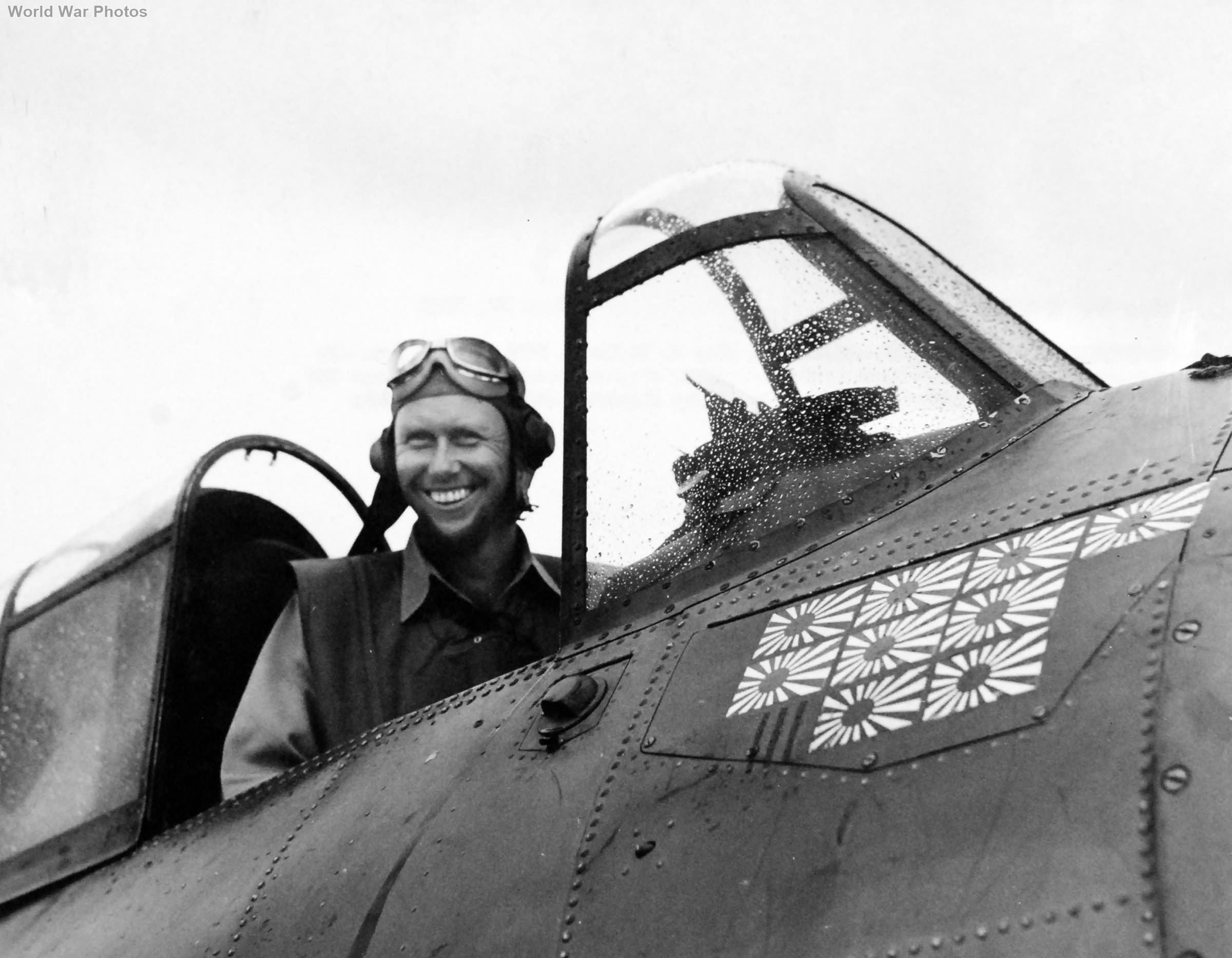 Lieutenant „Swede” Vejtasa smiles from the cockpit of his F4F June 22, 1943