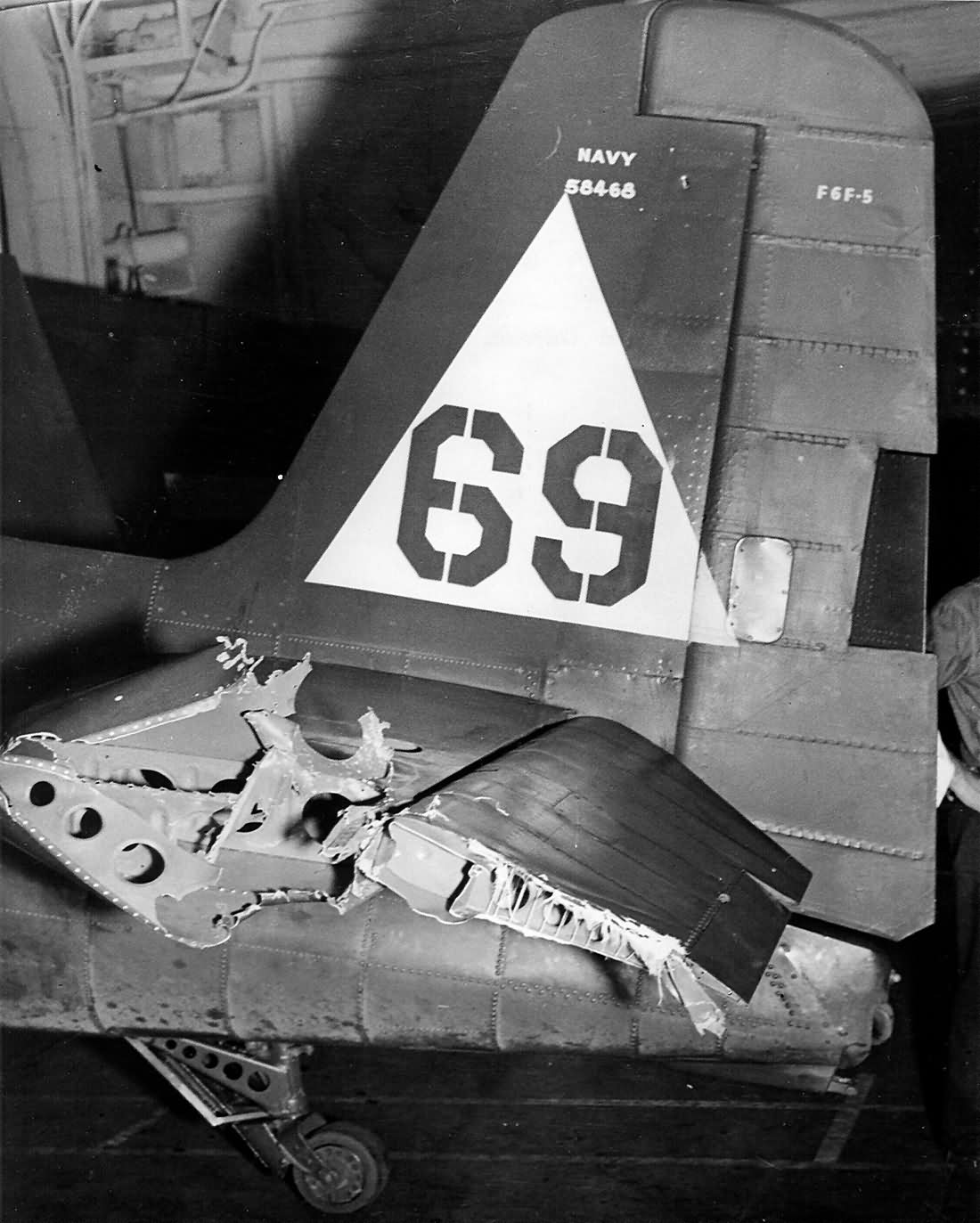 Damaged of an F6F-5 Hellcat 69 carrier USS Enterprise CV-6 October 19, 1944
