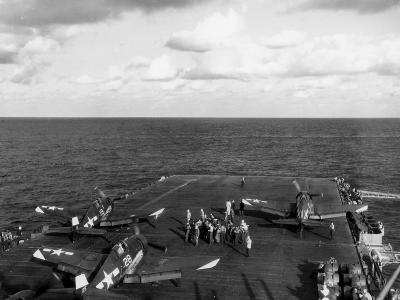 F6F-5 Hellcats on board the carrier USS Lexington