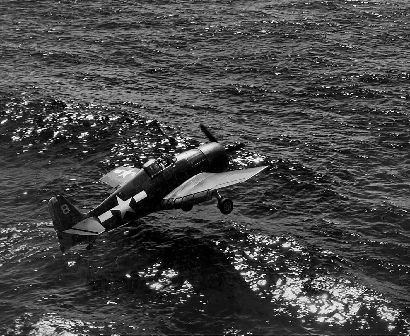 F6F_8_VF-17_USS_Hancock_lands_on_water_J
