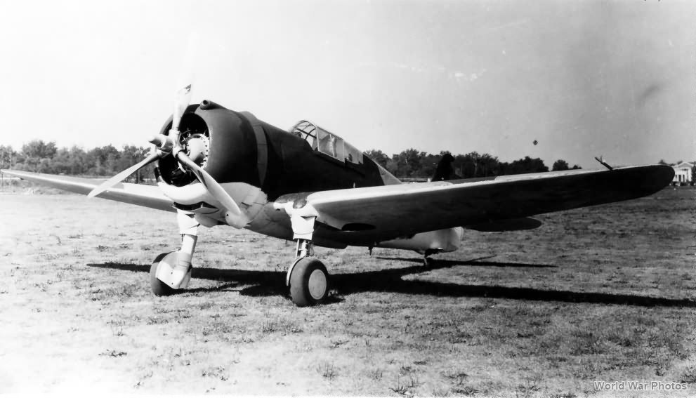 Curtiss P-36B