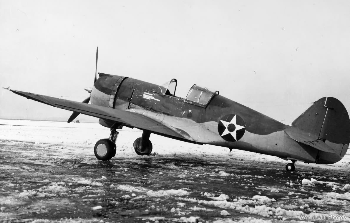 P-36C_camouflage_test_Maxwell_Field_1940_3.jpg