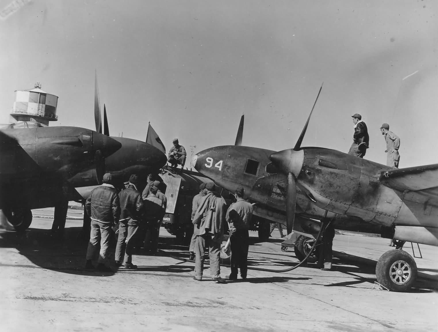 Lockheed P-38H and F-4A | World War Photos