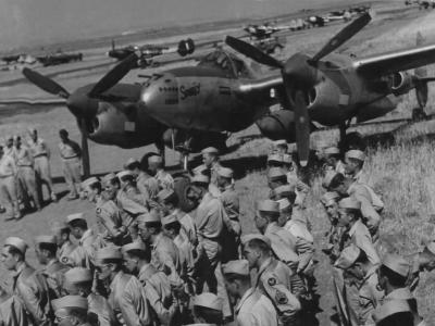 Lockheed P-38J Lightning 1st FG Nose Art