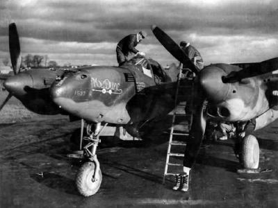 P-38H Lightning s/n 42-6702,6 pilot: Chester Patterson of the 338th FS 55th Fighter Group, code CL-P