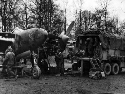 P-38J Lightning 42-67780 „Mary Rose II”, pilot: 2Lt Roy Smith of the 485th FS 370th FG at Florennes Juzaine Airfield A-78 Belgium, November 1944