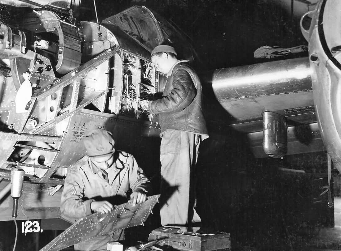 P-38 Lightning Maintenance Burtonwood England 2