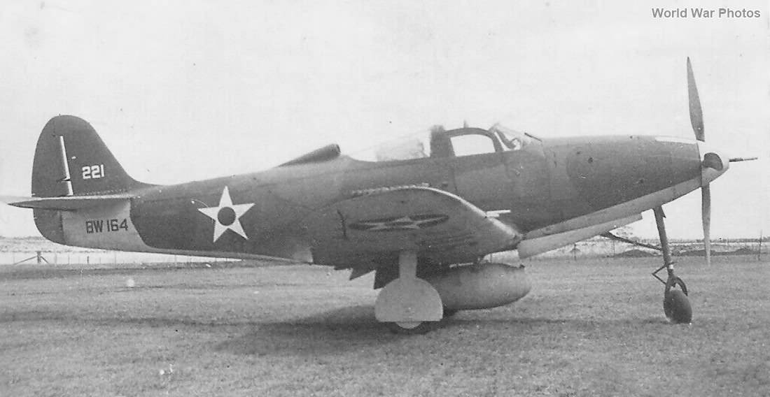 P-400 BW164