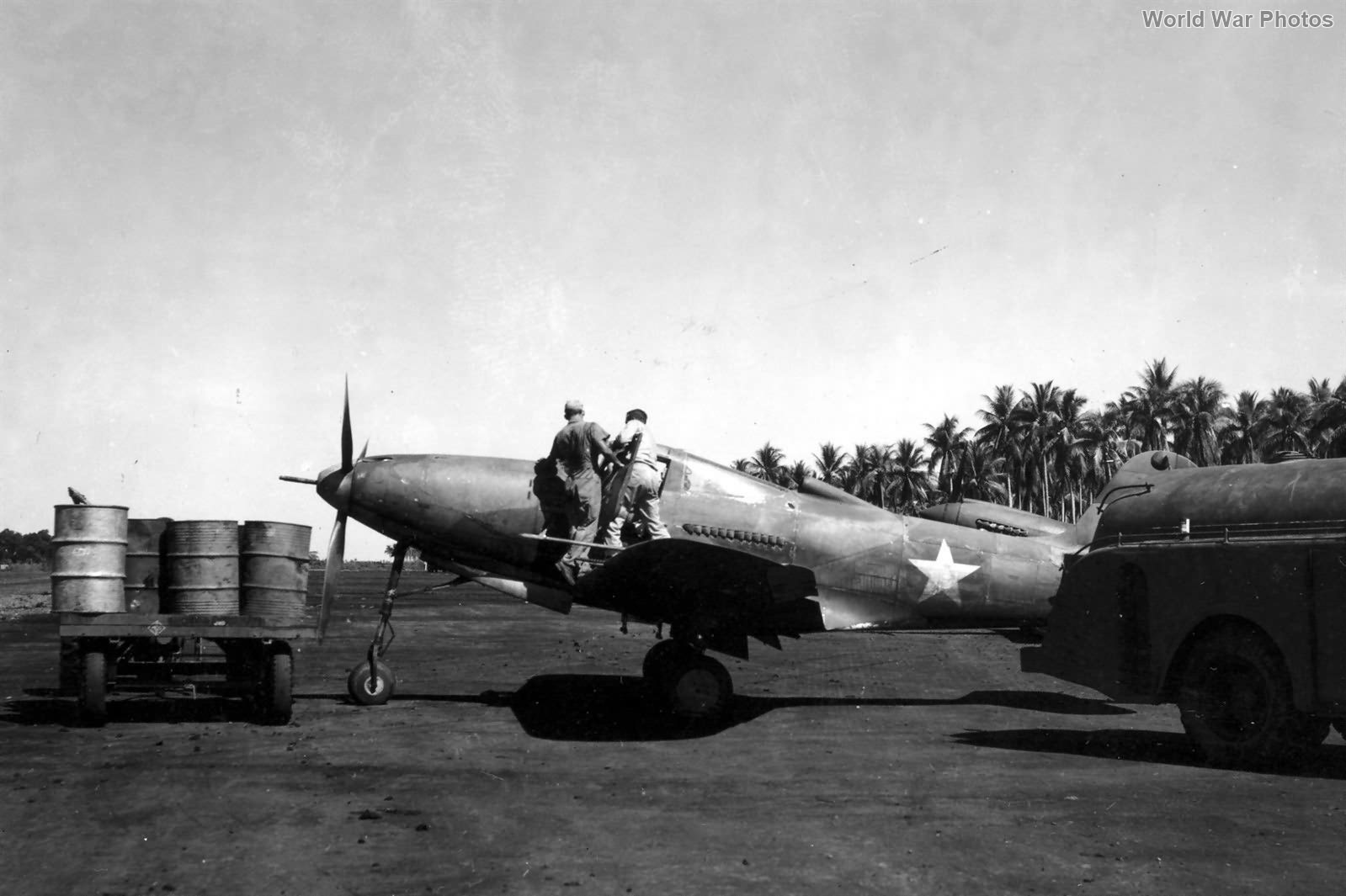 P-400 at Port Moresby at Rogers Drome 1942 5th AF