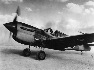 Curtiss P-40 Kittyhawk RAAF No 450 Squadron in North Africa 1942