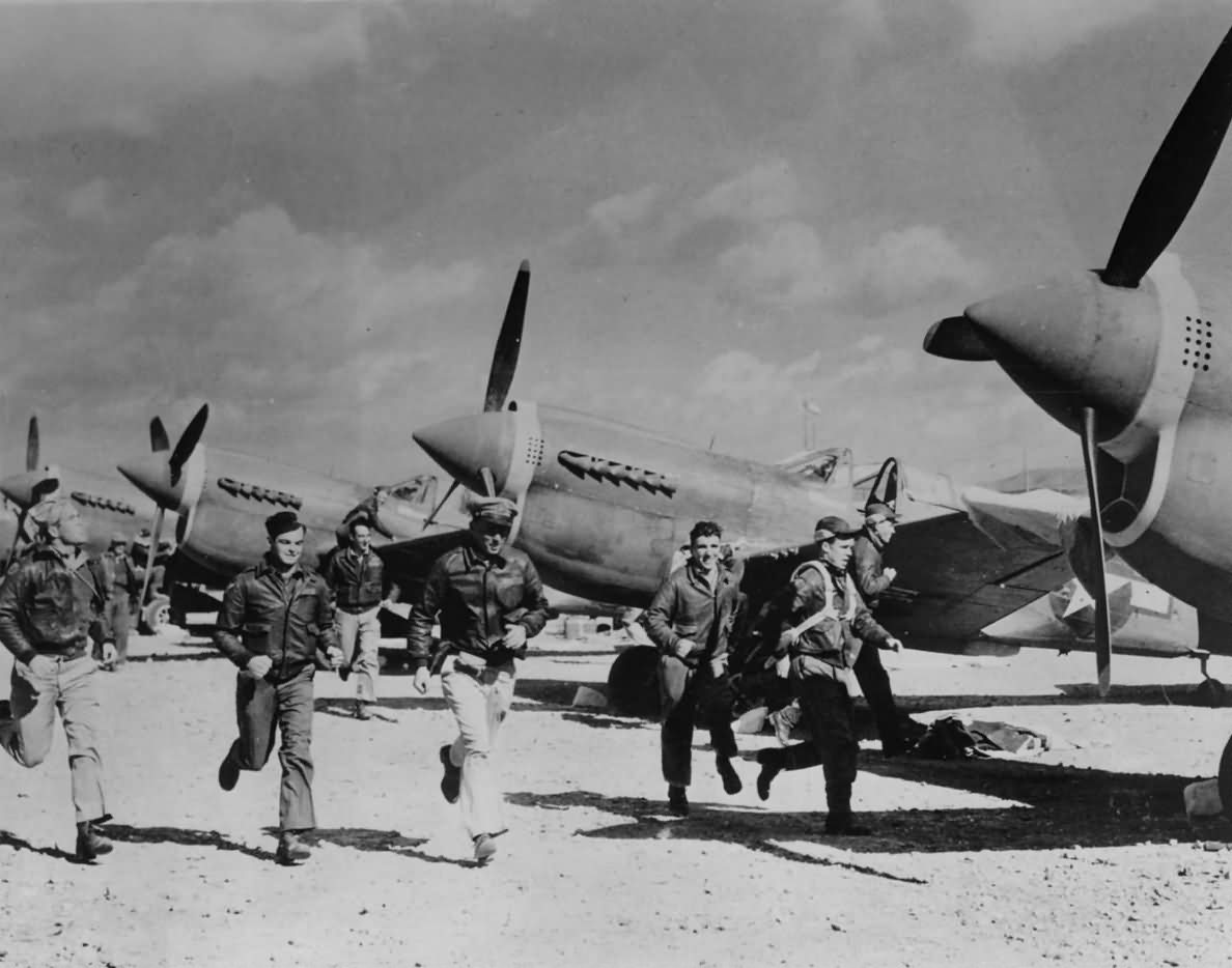 Curtiss P-40 of 14th AF Flying Tigers