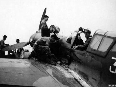 P-40E #33 of the 16th Fighter Squadron, 23rd Fighter Group 22 October 1942