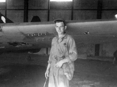 P-40K Warhawk Capt Hamilton 51st Fighter Group wing