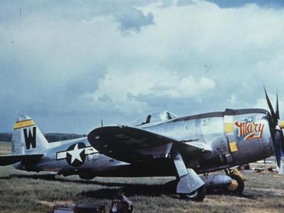 P-47D Thunderbolt „W” „Mary” nose art of the 27th Fighter Group