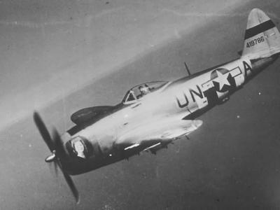 P-47 Thunderbolt of the 63rd Fighter Squadron, 56th Fighter Group, code UN-A 44-19786 in flight 1944