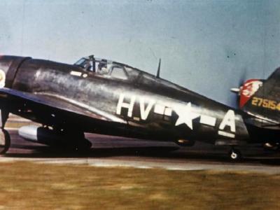 P-47 Thunderbolt code HV-A 42-75154 of the 56th Fighter Group