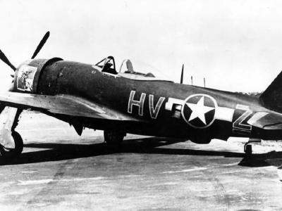 P-47M Thunderbolt HV-Z 44-21108 of the 56th Fighter Group, 61st FS. Pilot: Capt Witold „Lanny” Łanowski