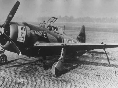 P-47 Thunderbolt WW 42-75256 „Category E” – twin seat conversions