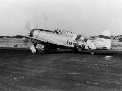 P-47D Thunderbolt code Y8-U, serial 42-25857 of the 404th Fighter Group, 507th FS