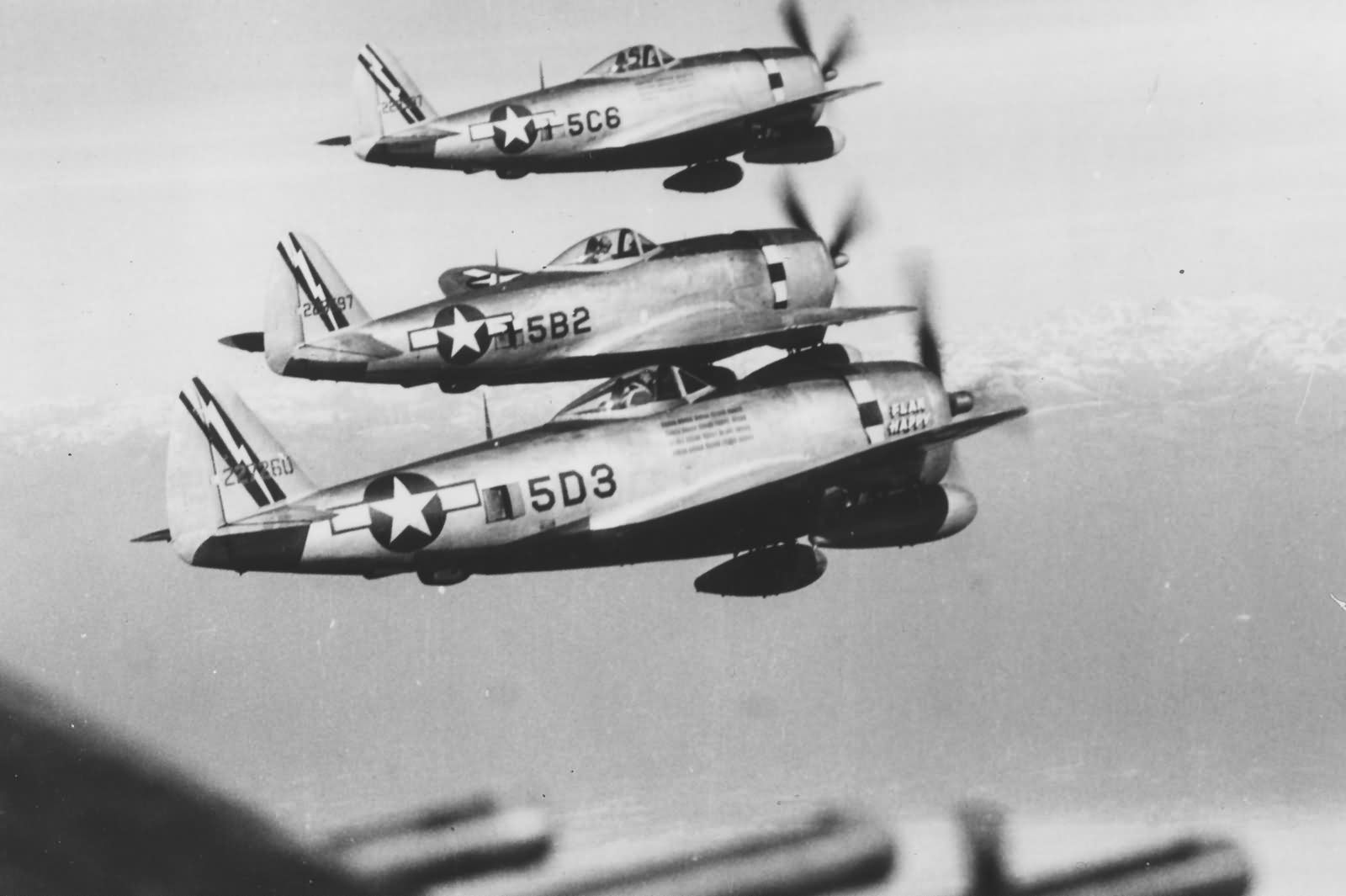 P-47D Thunderbolts 5D3 42-27260 Flak Happy,