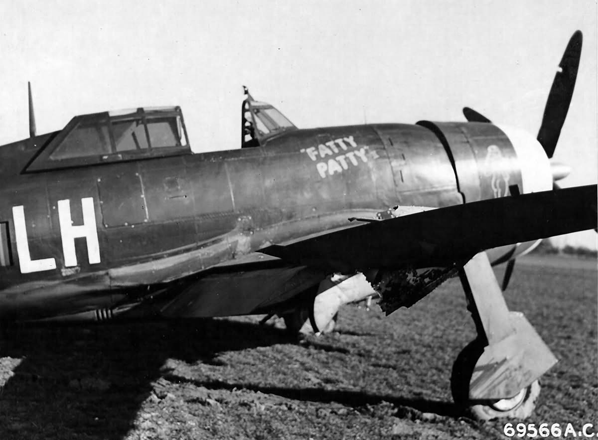 P-47D Thunderbolt 42-74665 „Fatty Patty II” LH-T of the 350th Fighter Squadron, 353rd Fighter Group