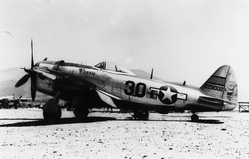 P-47D Thunderbolt #30 42-29002 „Ponnie” of the 57th Fighter Group