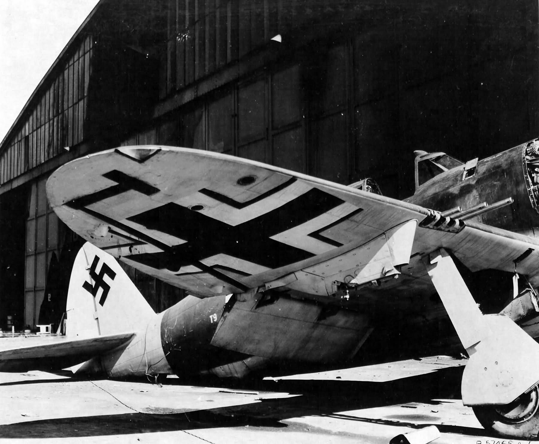 P 47D serial 42 75971 T9+LK Gottingen Germany