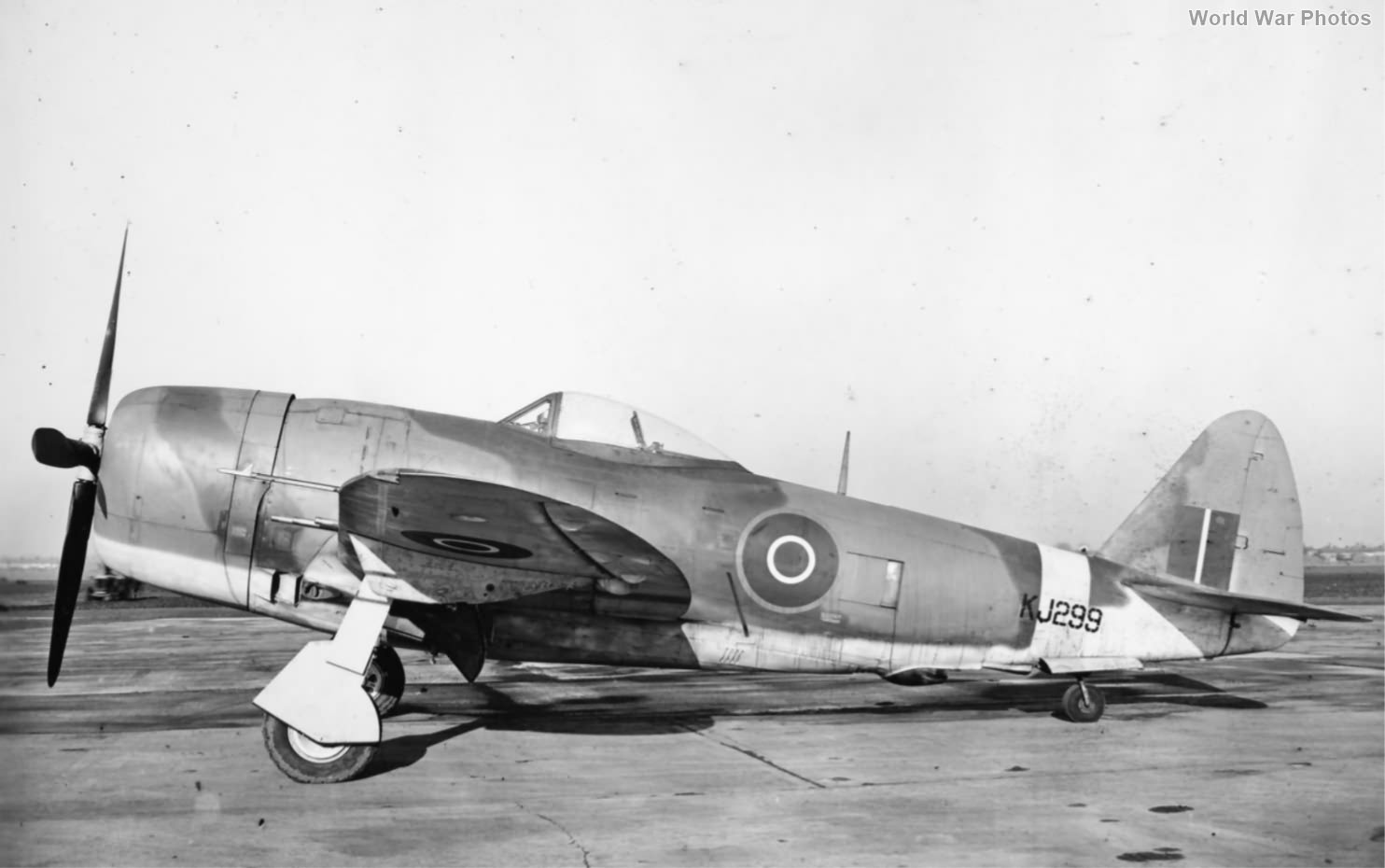 Thunderbolt Mk II KJ299 2