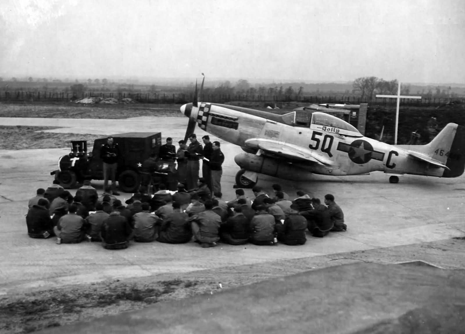LtCol William Clark P-51D 44-64148 „Happy IV” code 5Q-C of the 504th FS 339th Fighter Group, 1 April 1945