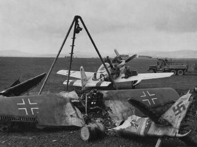 P-51D Mustang 44-63780 of the 356th Fighter Squadron 354th FG, Ober Olm Germany Y-64, 2 April 1945